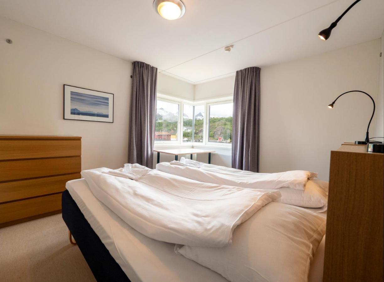 Lofoten Sommerhotell Og Vandrerhjem Kabelvag Bagian luar foto