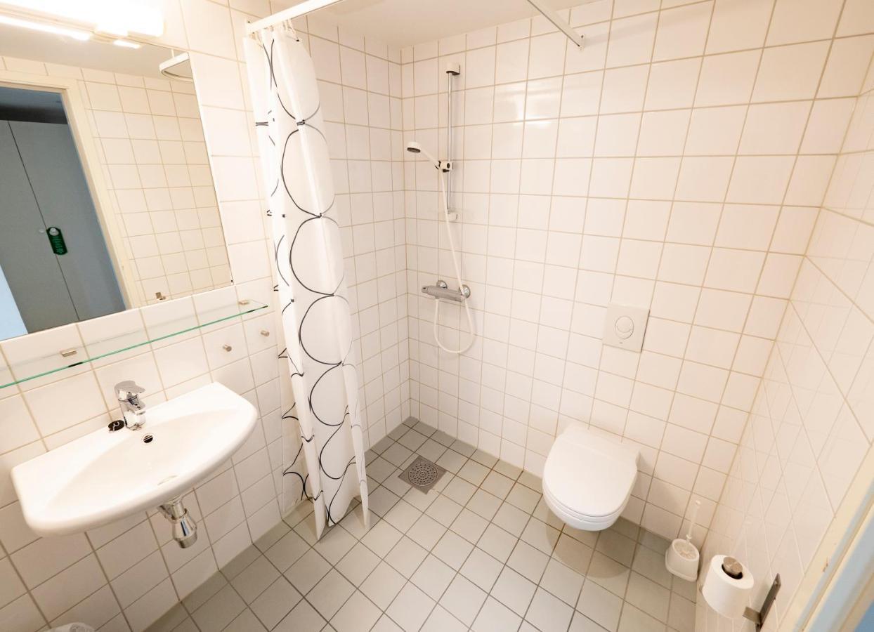 Lofoten Sommerhotell Og Vandrerhjem Kabelvag Bagian luar foto