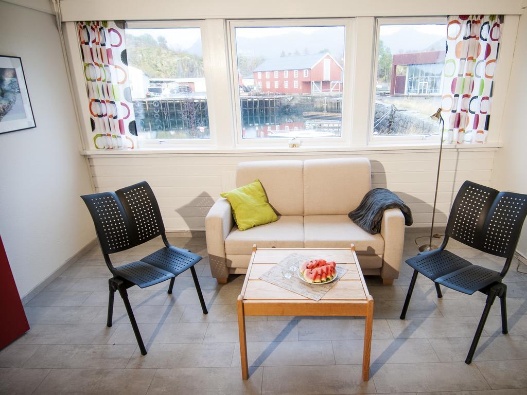 Lofoten Sommerhotell Og Vandrerhjem Kabelvag Ruang foto
