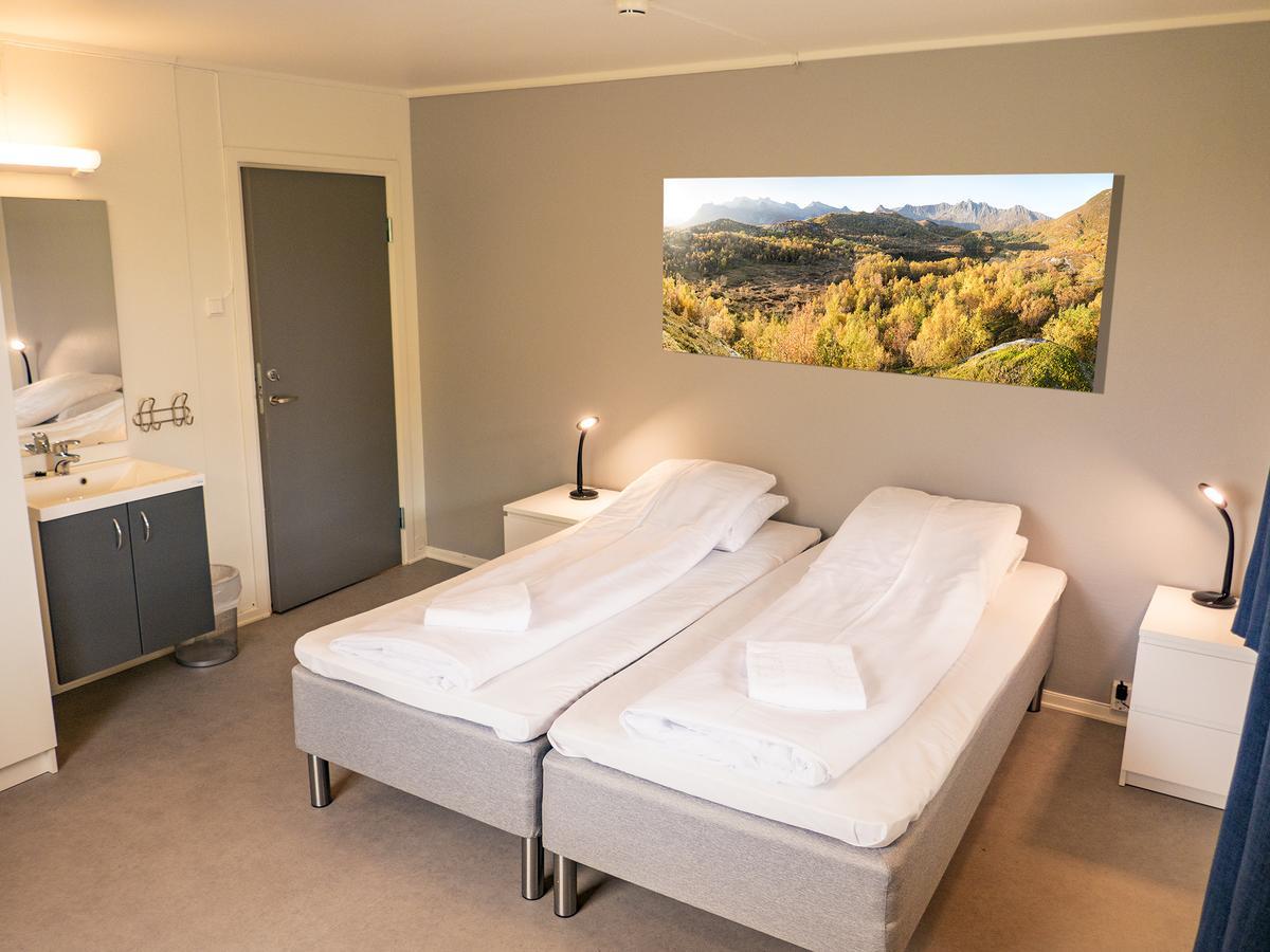 Lofoten Sommerhotell Og Vandrerhjem Kabelvag Bagian luar foto